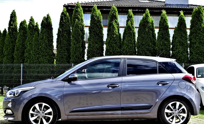 Hyundai i20 cena 39900 przebieg: 80000, rok produkcji 2016 z Sokółka małe 781